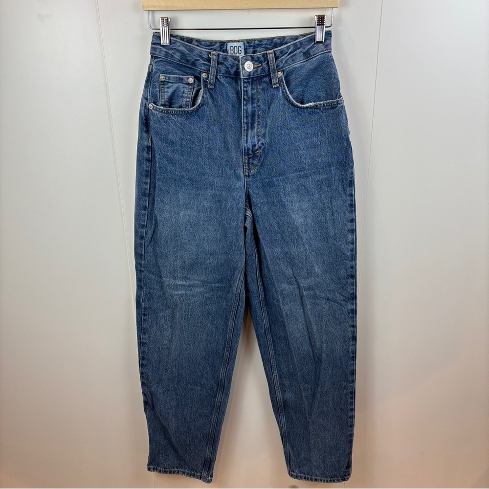 BDG High-waisted Baggy Jean sz 27 Medium Wash Rigid Denim Slouchy Relaxed Y2K - Picture 3 of 9